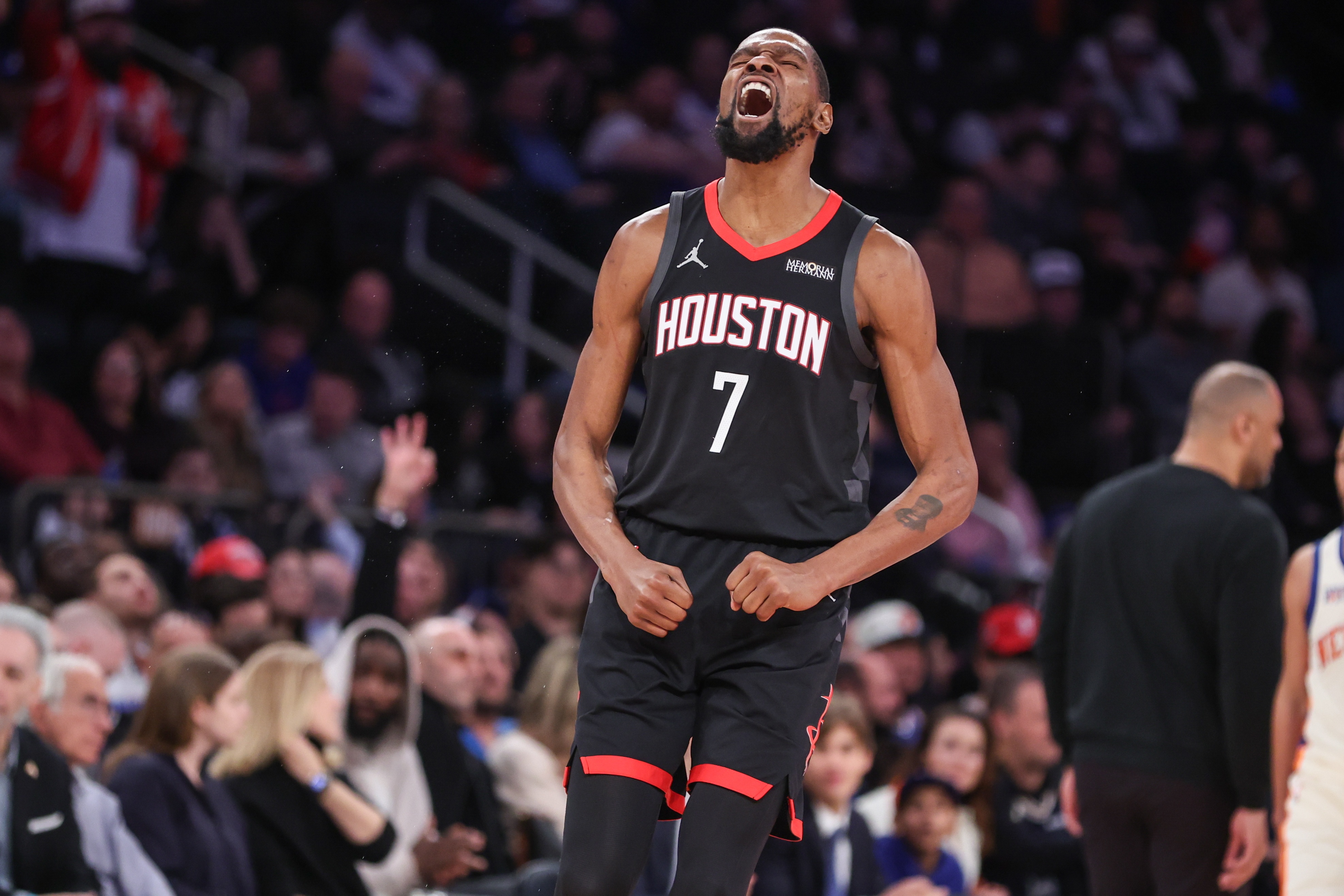 娱乐官网-KD全明星后场均29.4分6.1板5.1助&amp;命中率54.1% 同期总得分联盟第1